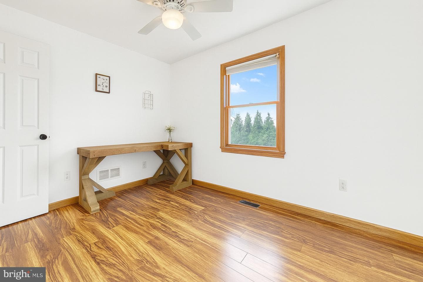 213 1st Avenue photo 23