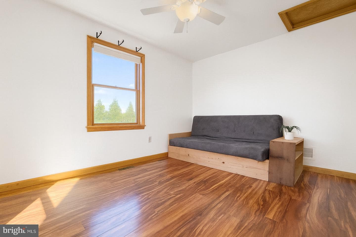 213 1st Avenue photo 26