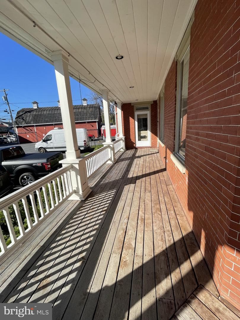 104 North Street photo 38