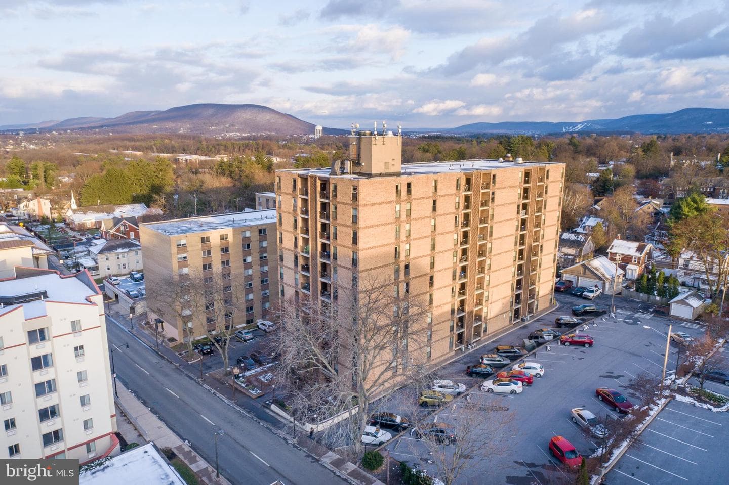 456 E Beaver Avenue #505 photo 1