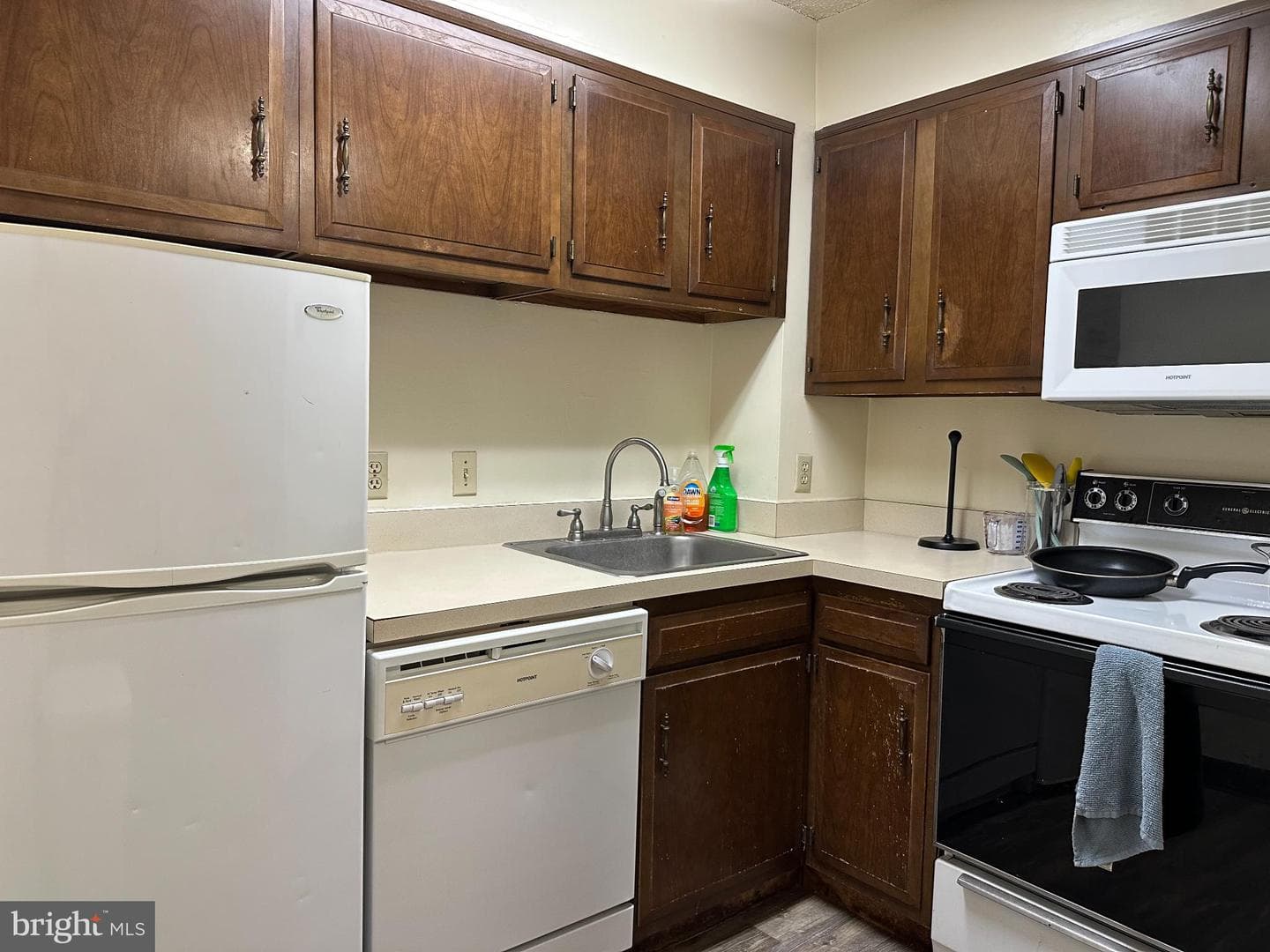 456 E Beaver Avenue #505 photo 9