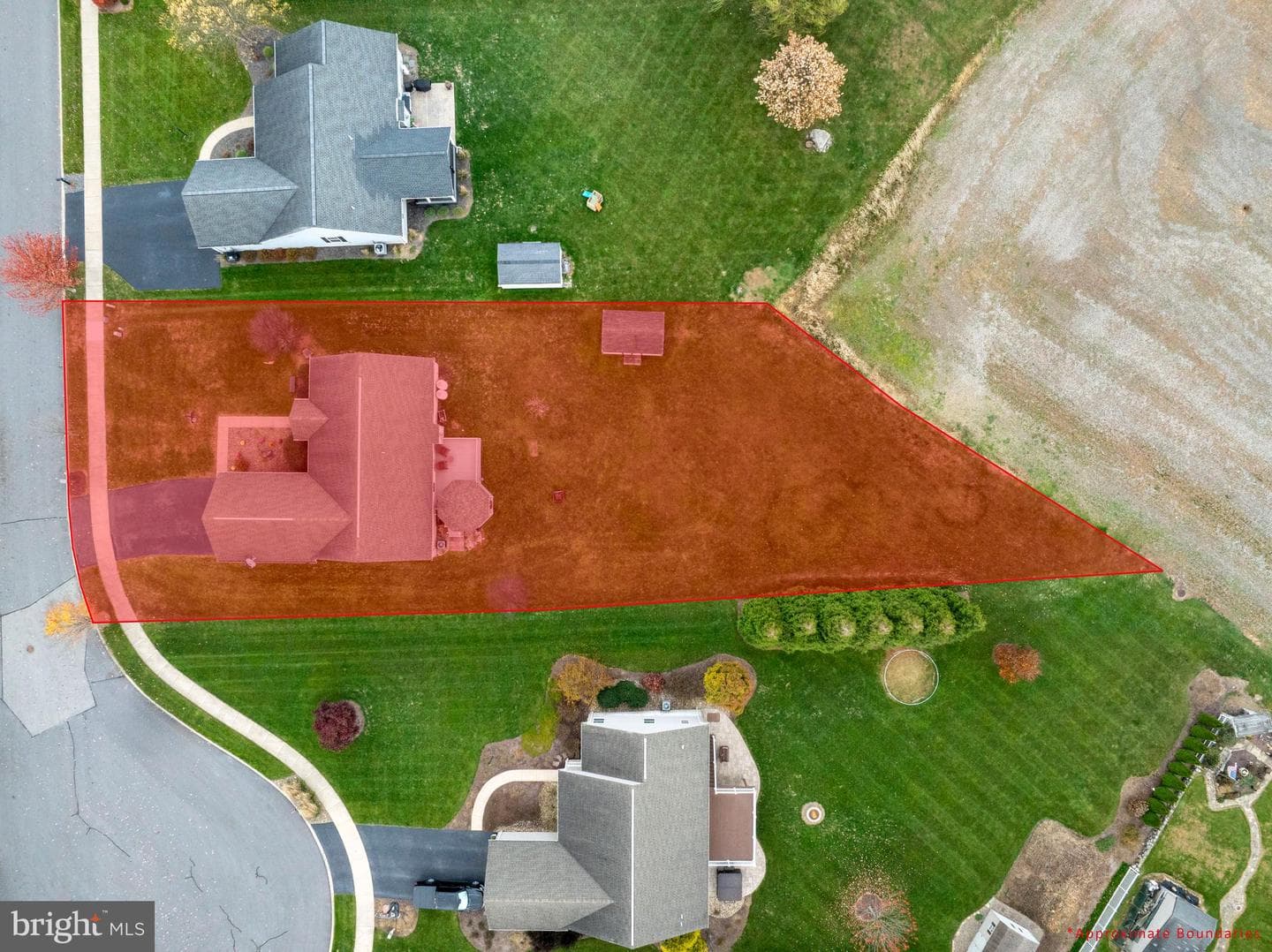 245 Archers Glen Circle photo 3