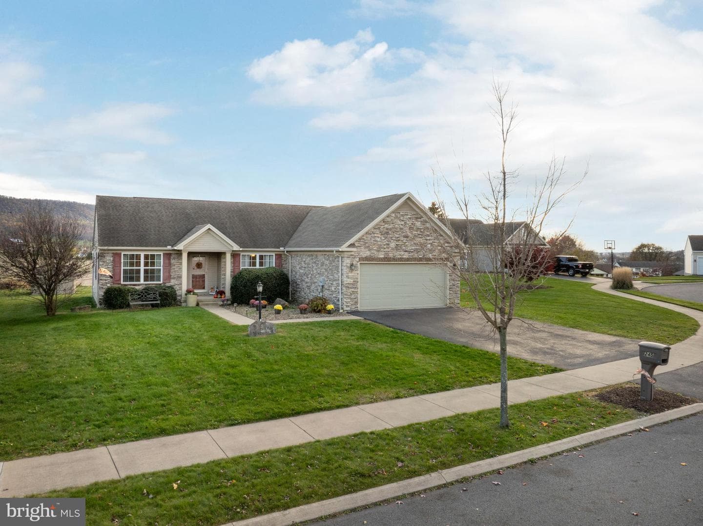 245 Archers Glen Circle photo 30