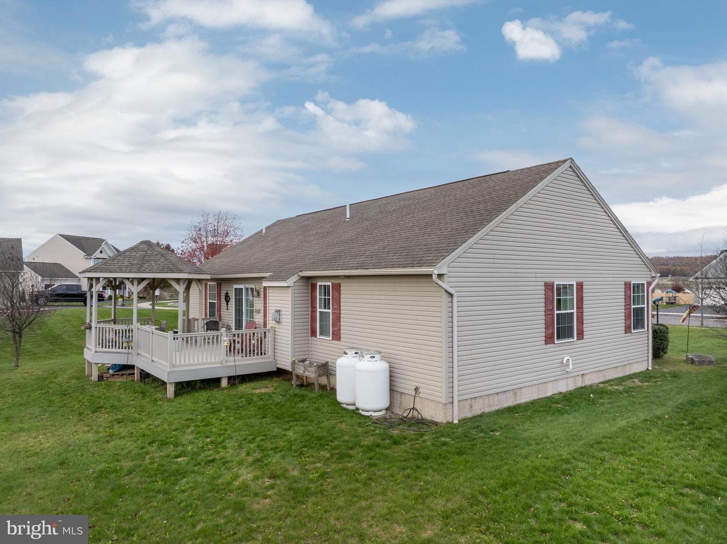 245 Archers Glen Circle photo 32