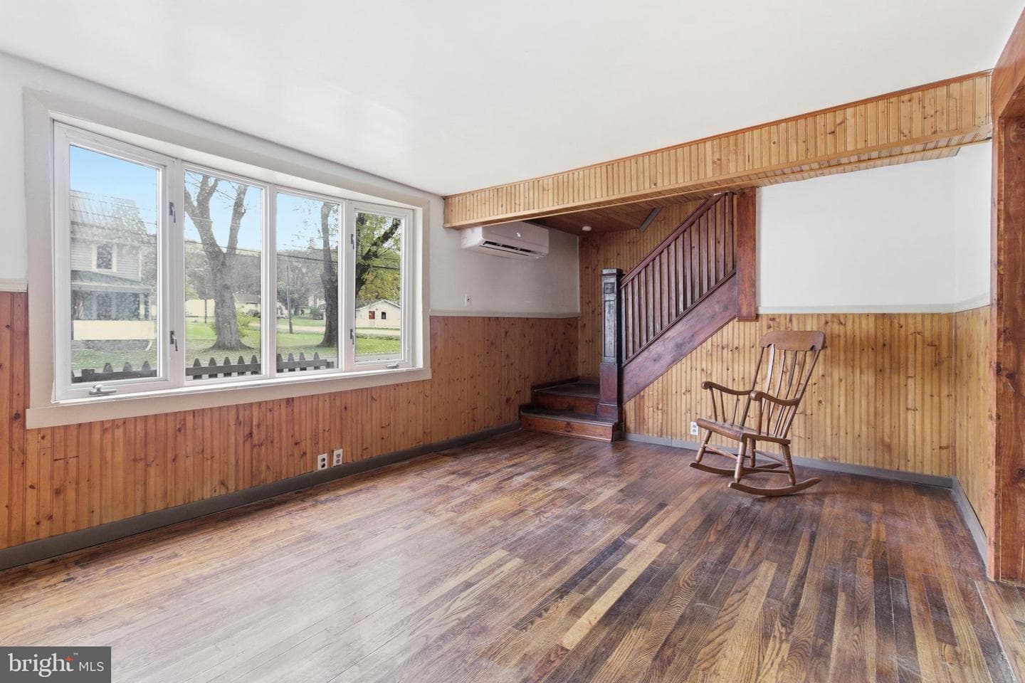 334 Hemlock Street photo 11