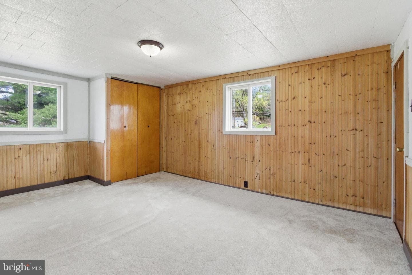 334 Hemlock Street photo 14