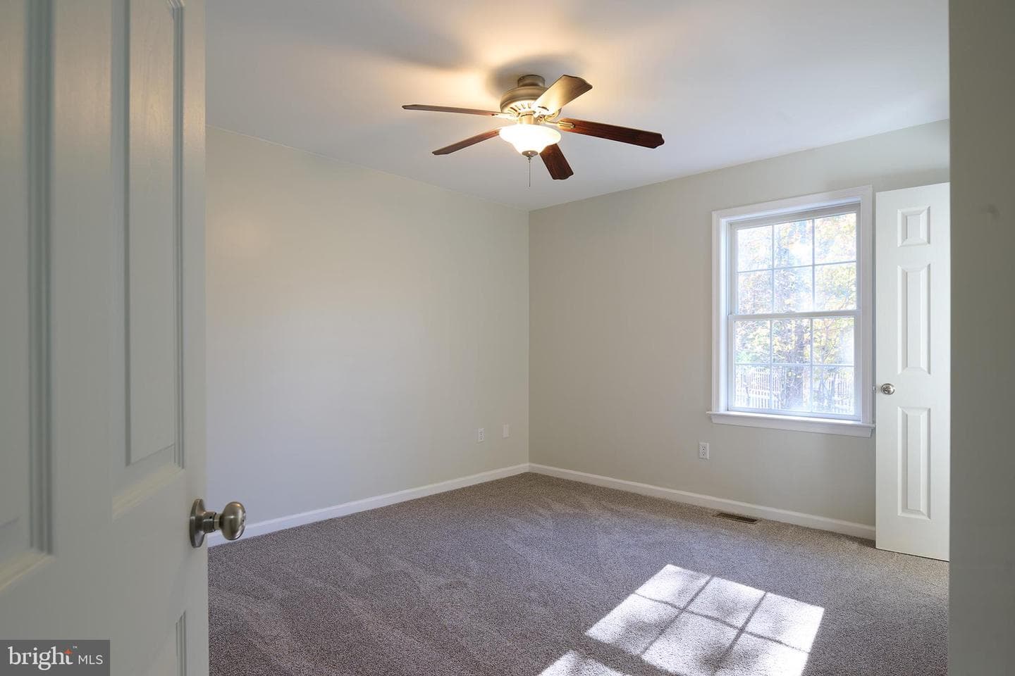 3182 Carnegie Drive photo 22