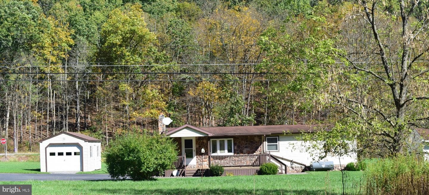 100 Fye Road photo 2