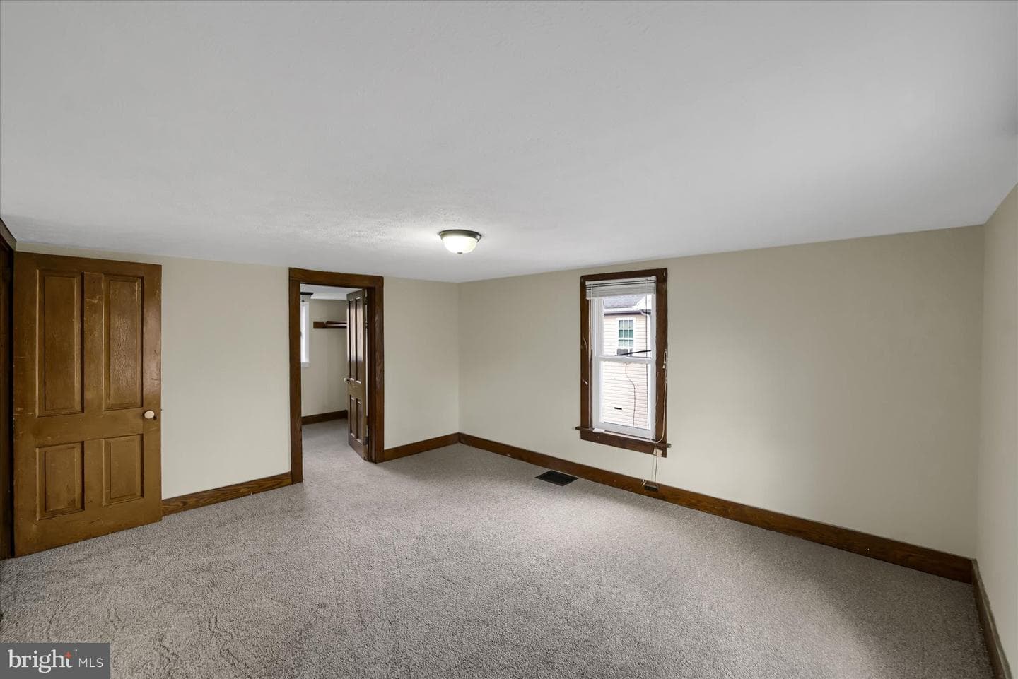 217 E College Avenue photo 17