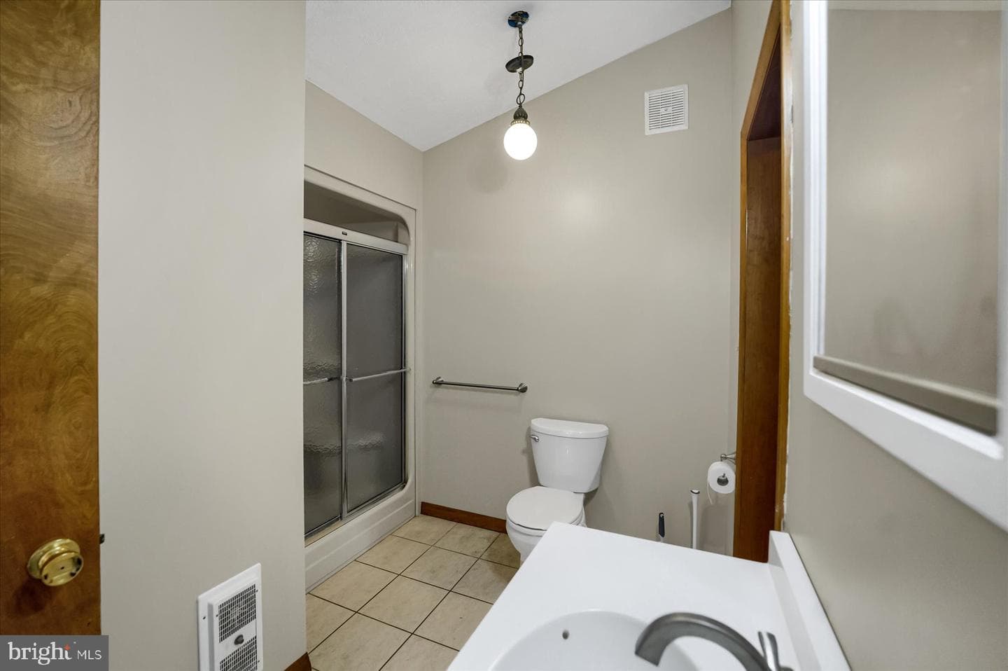 217 E College Avenue photo 29