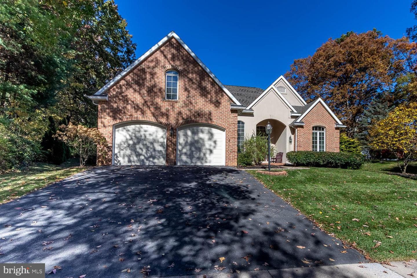 2251 Red Oak Lane photo 4