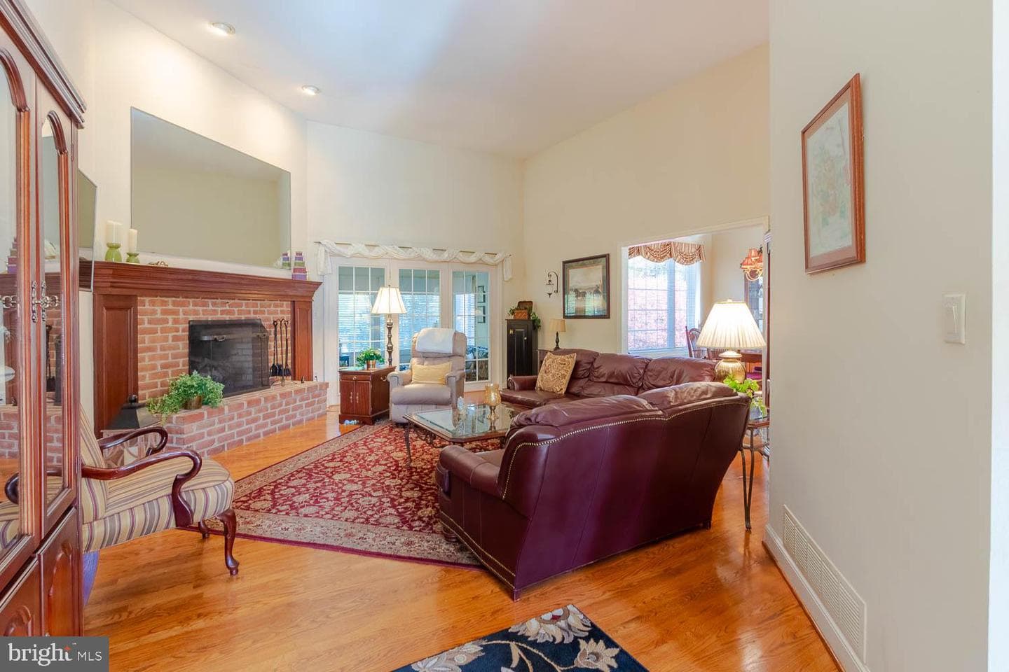 2251 Red Oak Lane photo 6