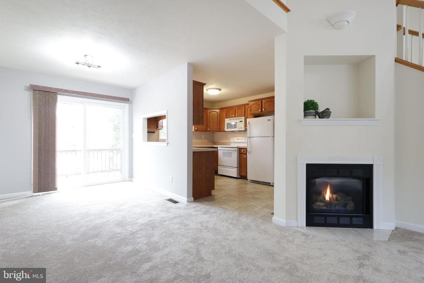 210 Amblewood Way photo 11