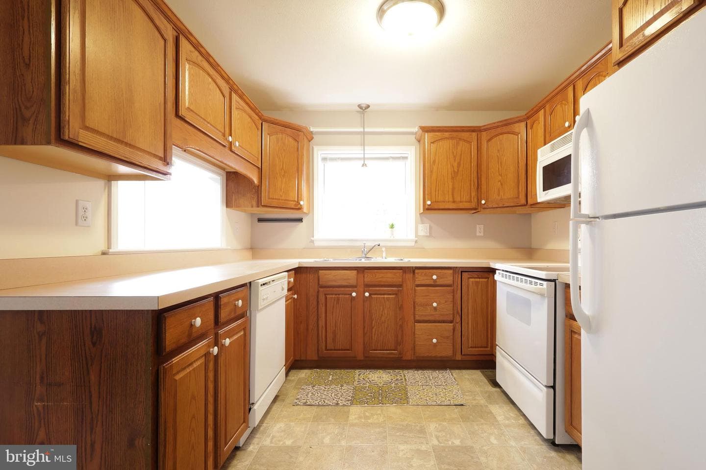 210 Amblewood Way photo 15