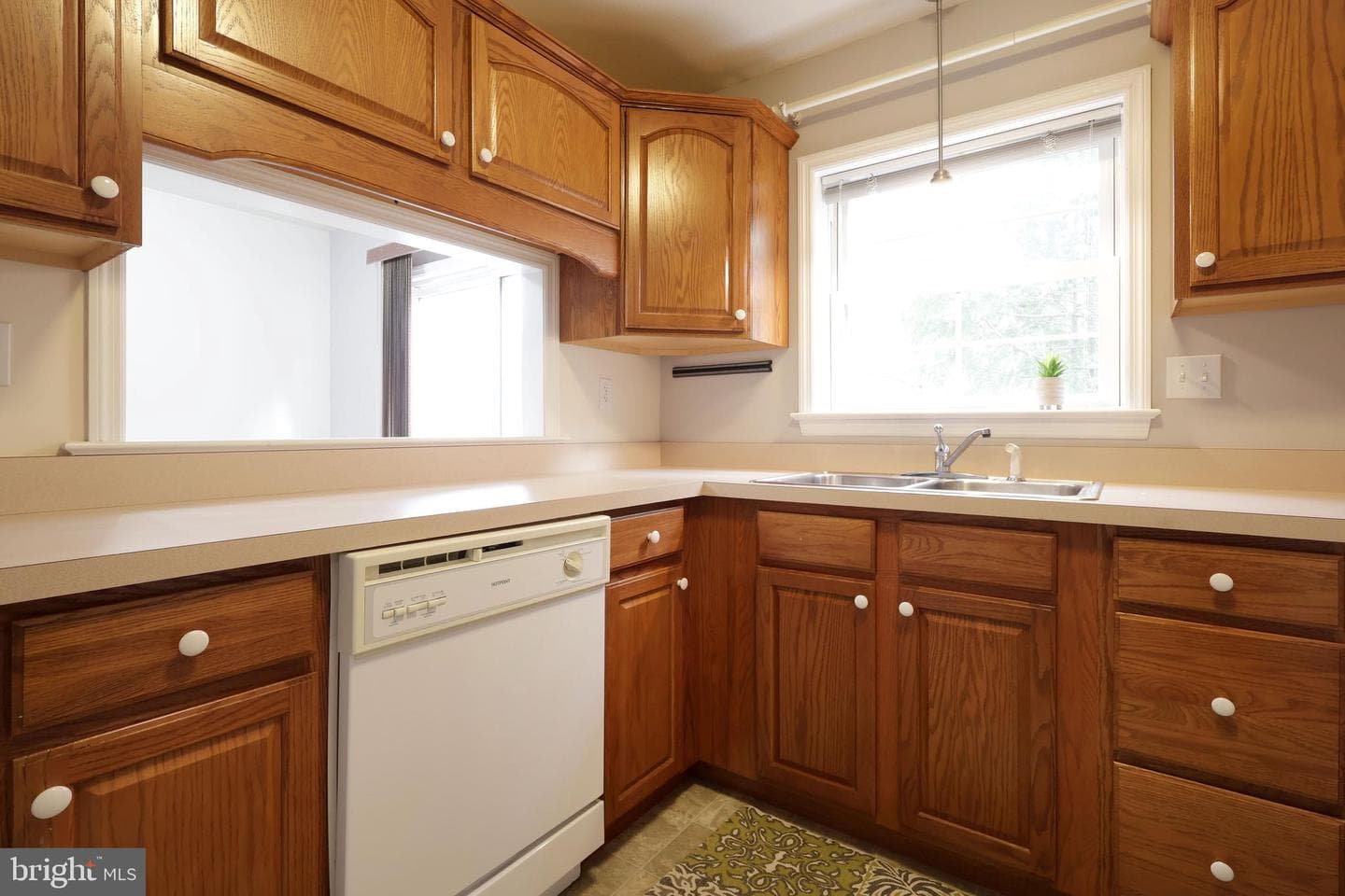 210 Amblewood Way photo 18