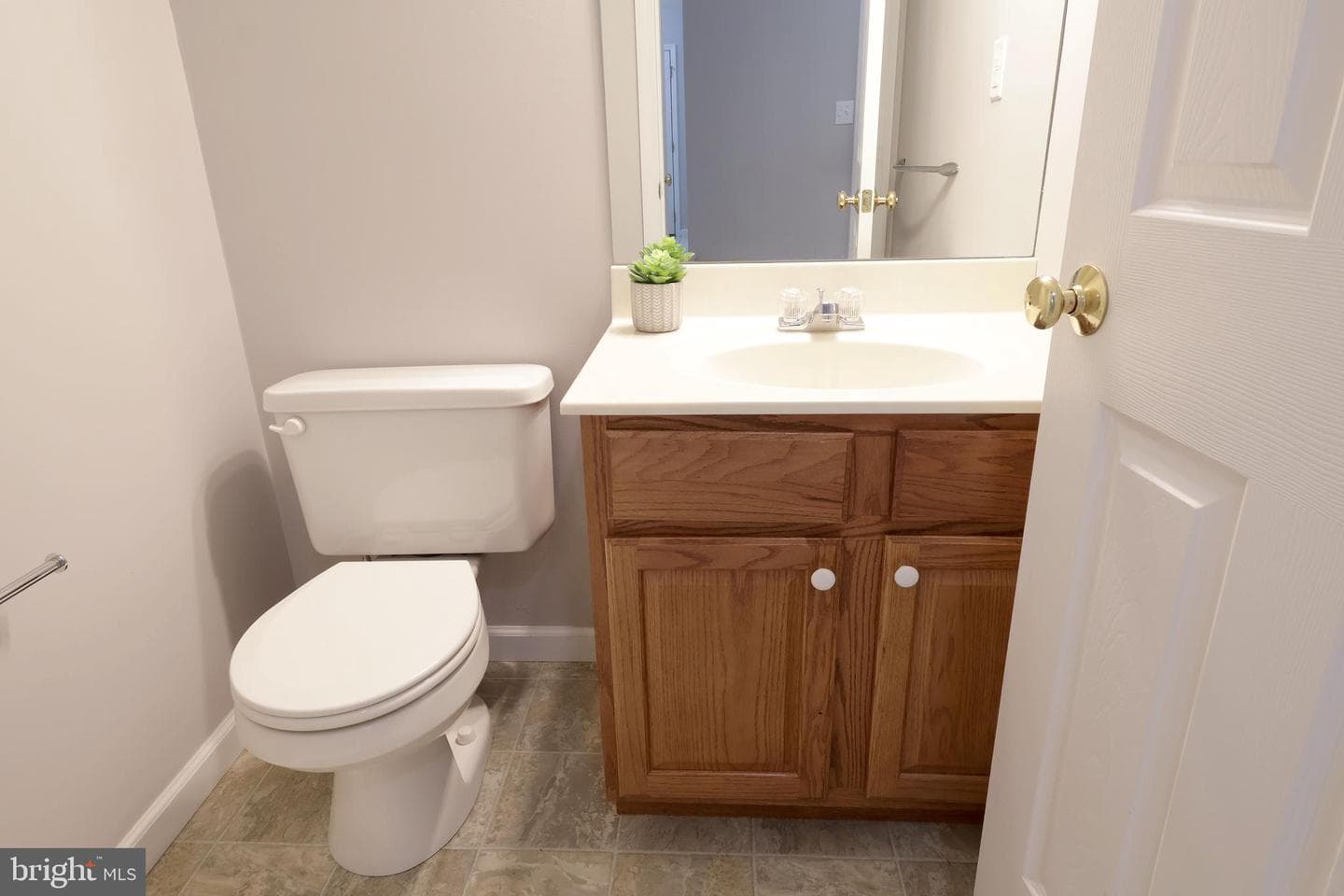 210 Amblewood Way photo 21