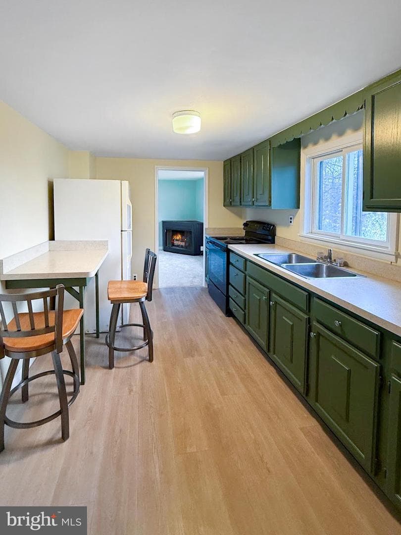 638 State Street photo 5