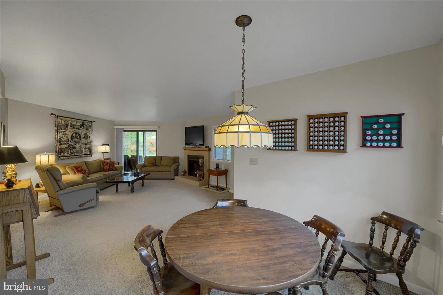 1620 Woodledge Circle photo 9