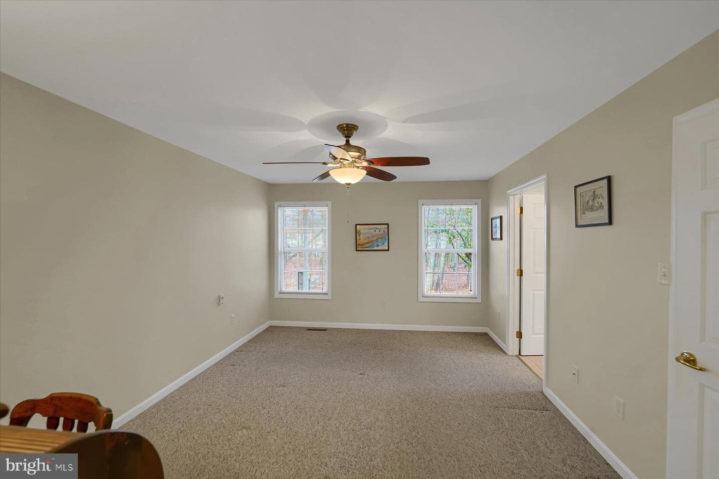 100 Forest Glen Circle photo 16