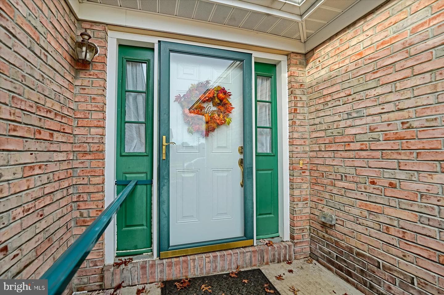100 Forest Glen Circle photo 2