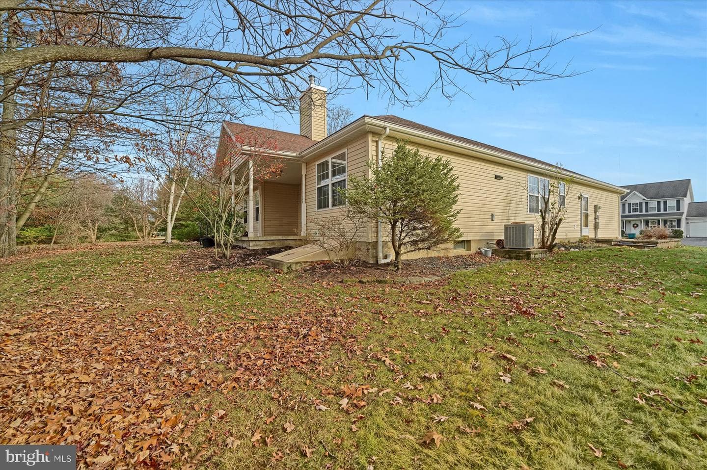 100 Forest Glen Circle photo 39