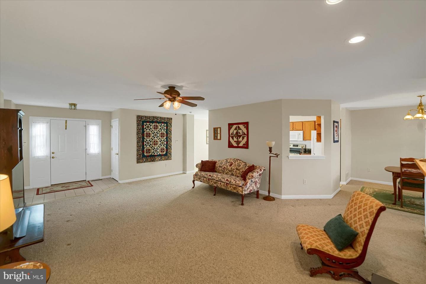 100 Forest Glen Circle photo 5