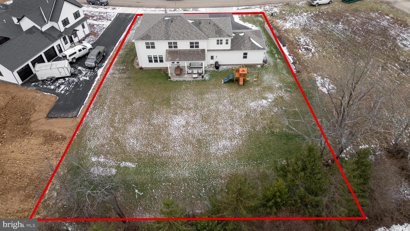 411 Farmhill Drive photo 55