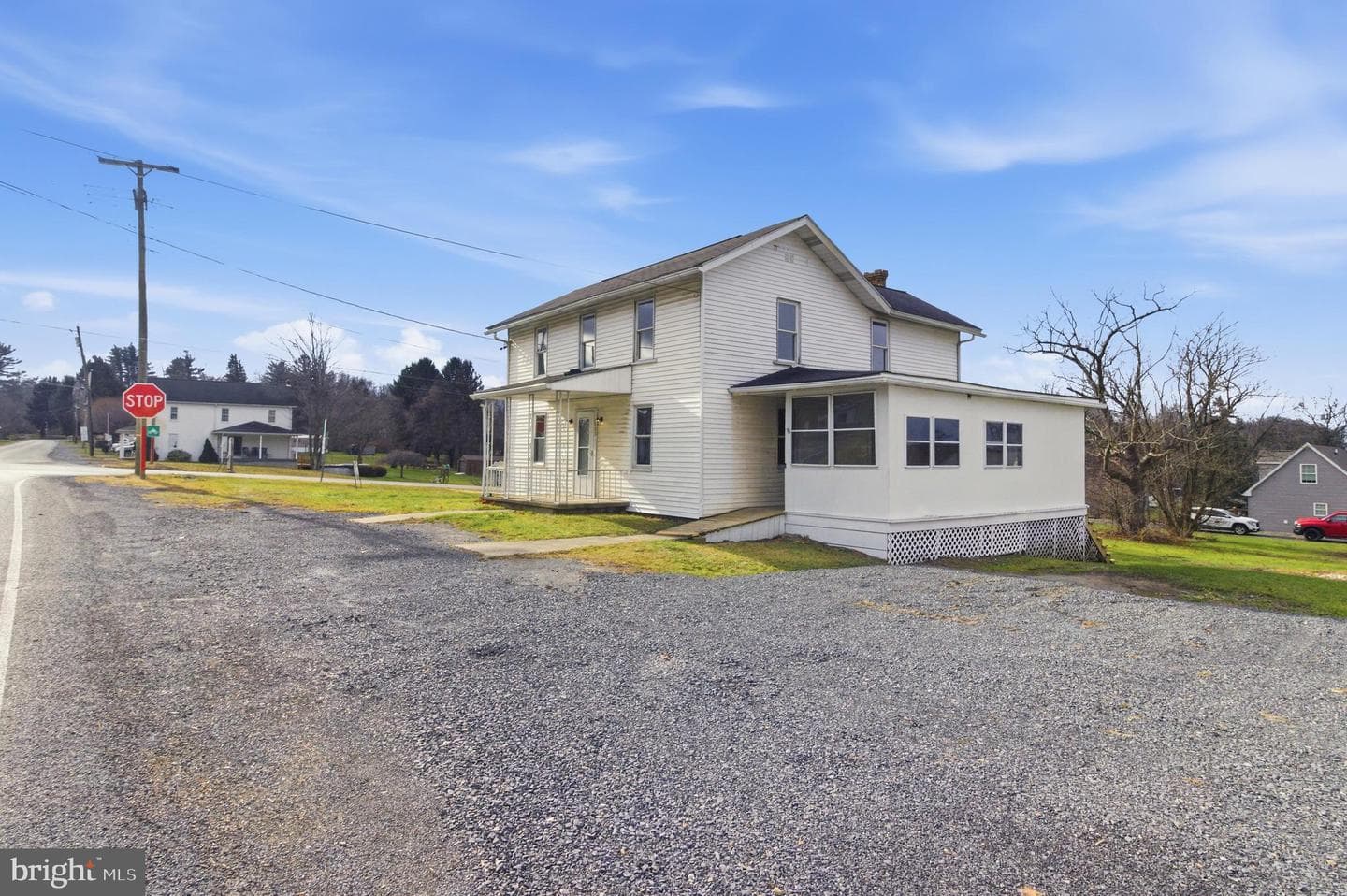 103 Spruce Road photo 3