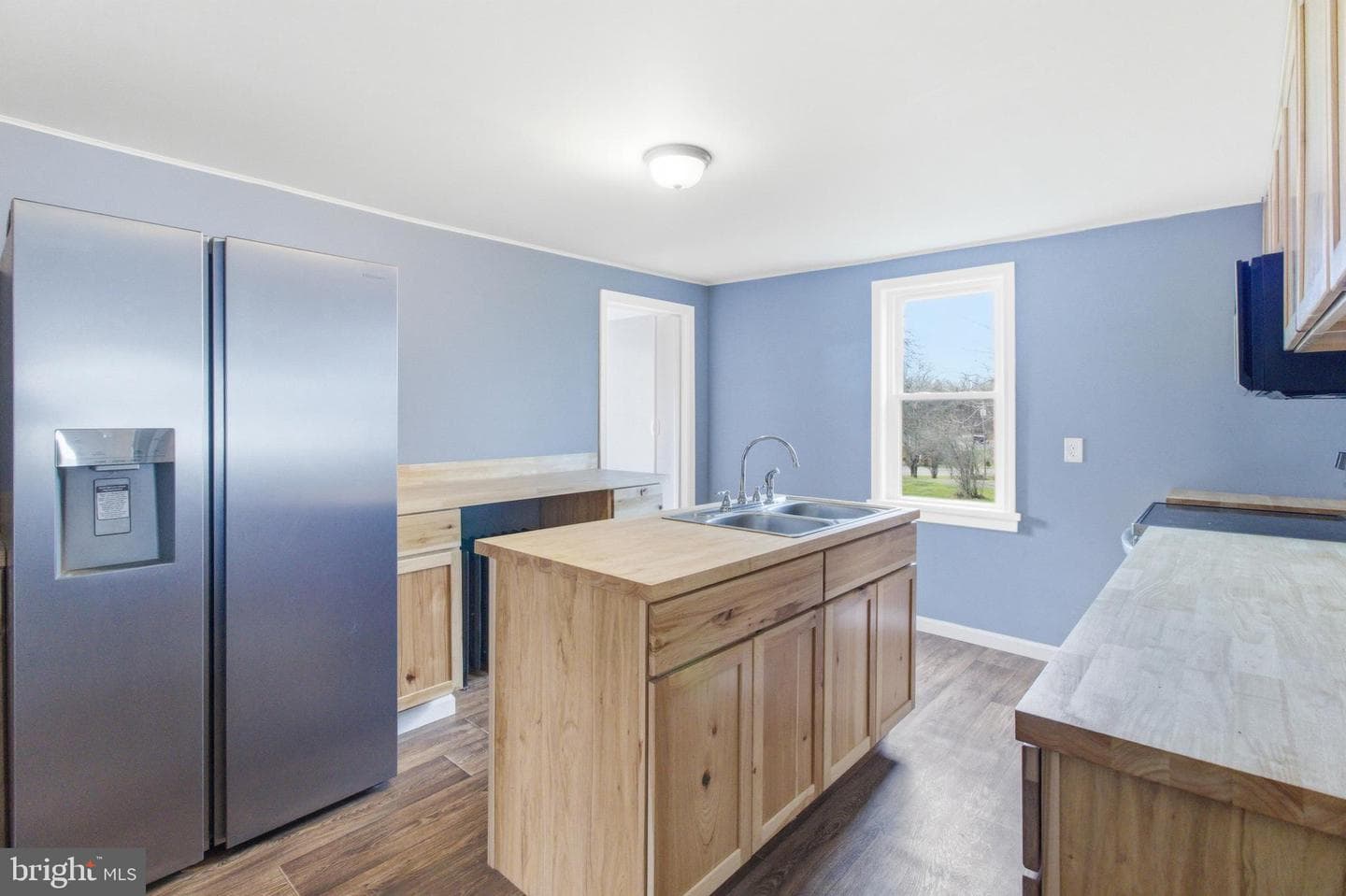 103 Spruce Road photo 9