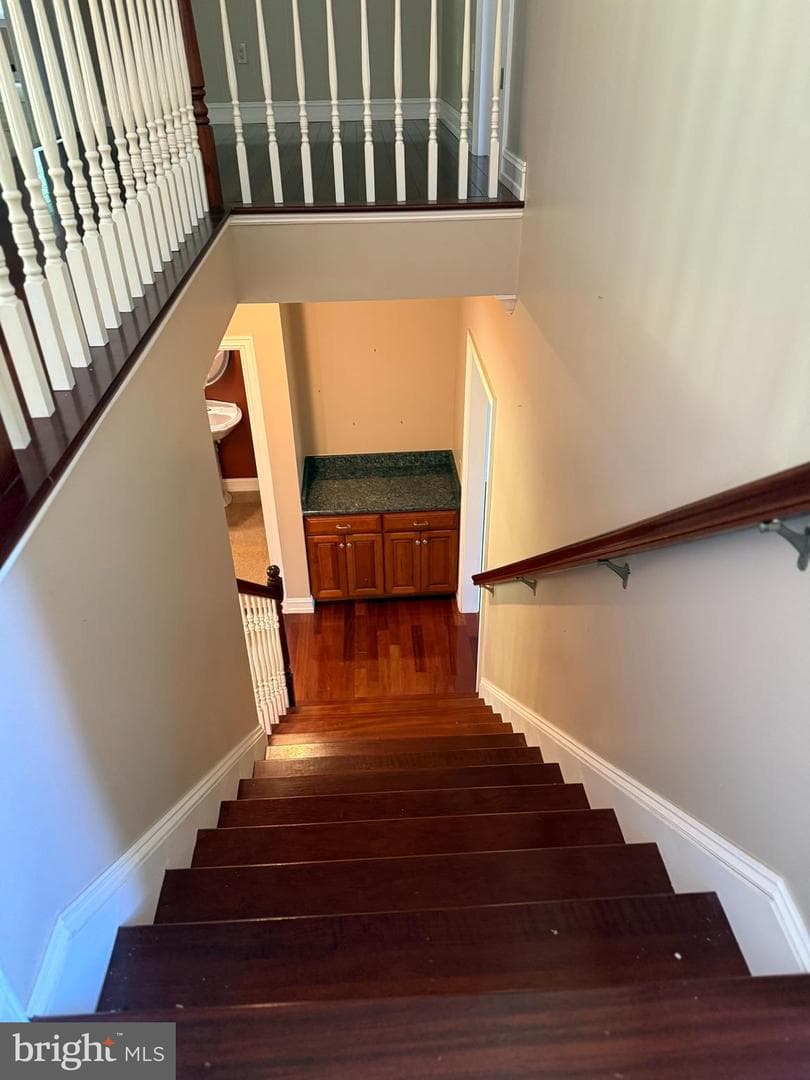 171 Manhasset Drive photo 25