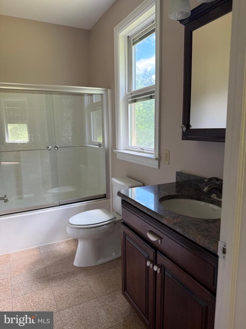 171 Manhasset Drive photo 28