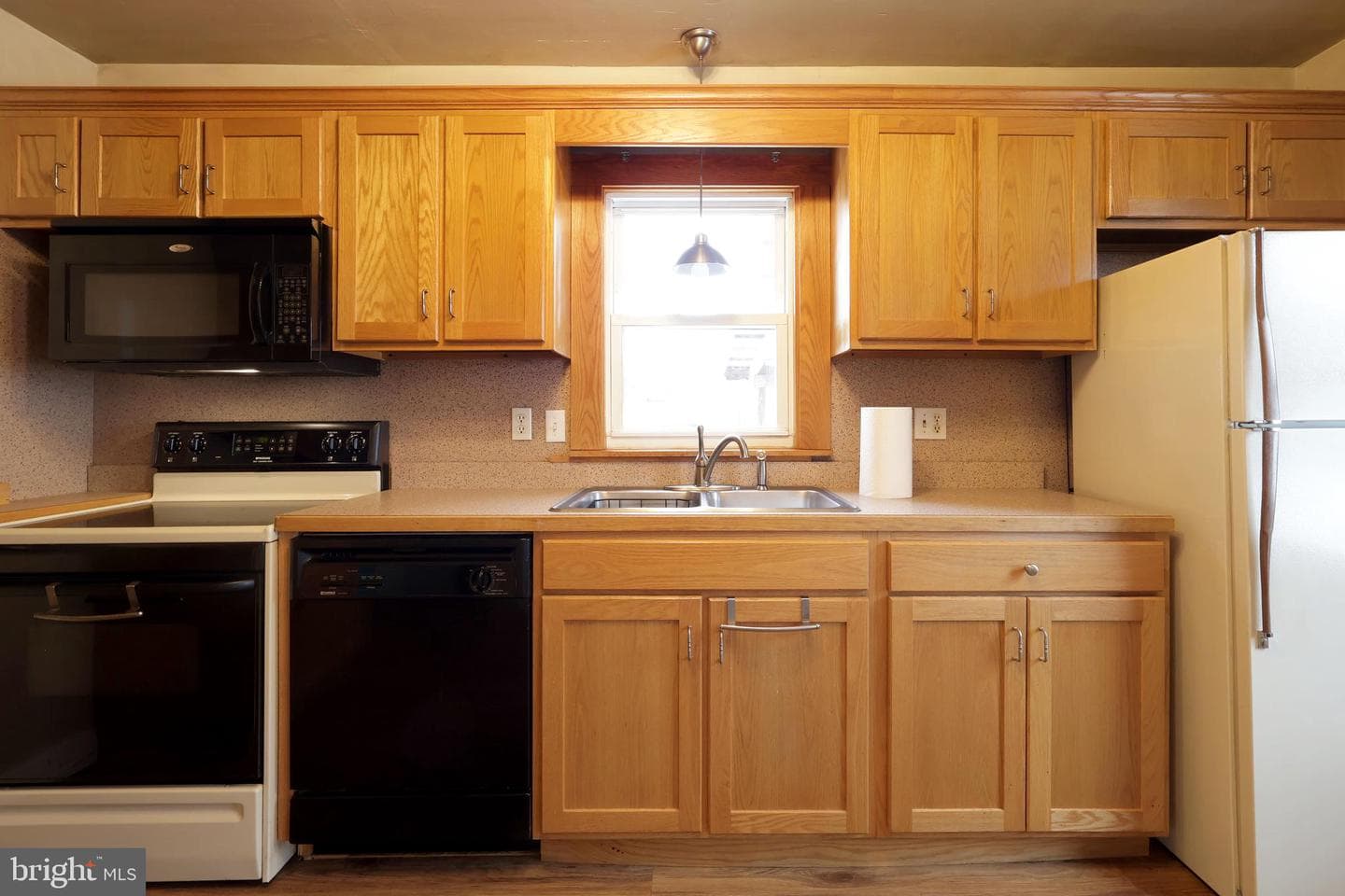 121 Harvey Street photo 12