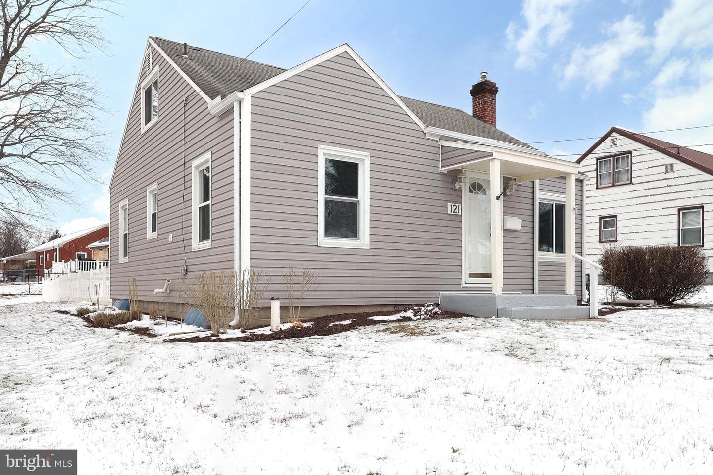 121 Harvey Street photo 3