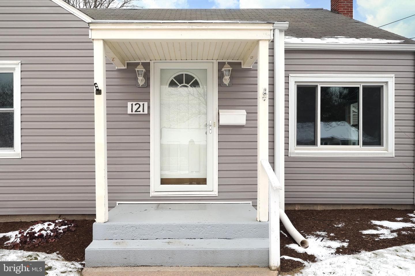 121 Harvey Street photo 6