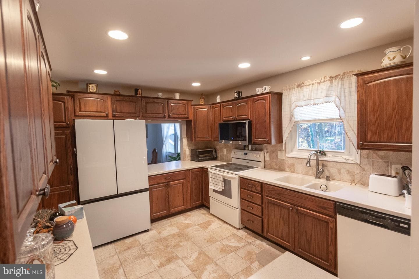 592 Melissa Lane photo 11