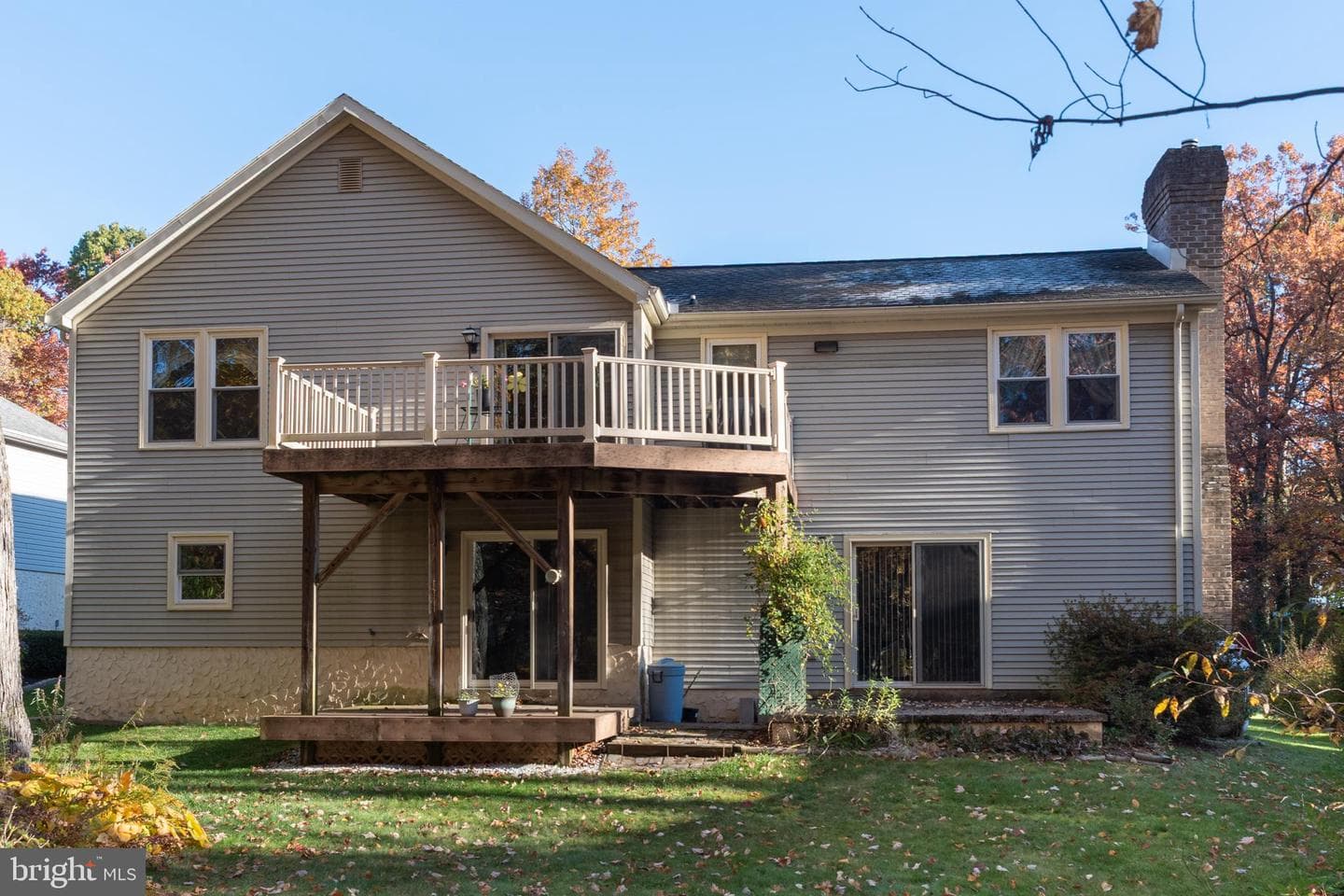 592 Melissa Lane photo 2