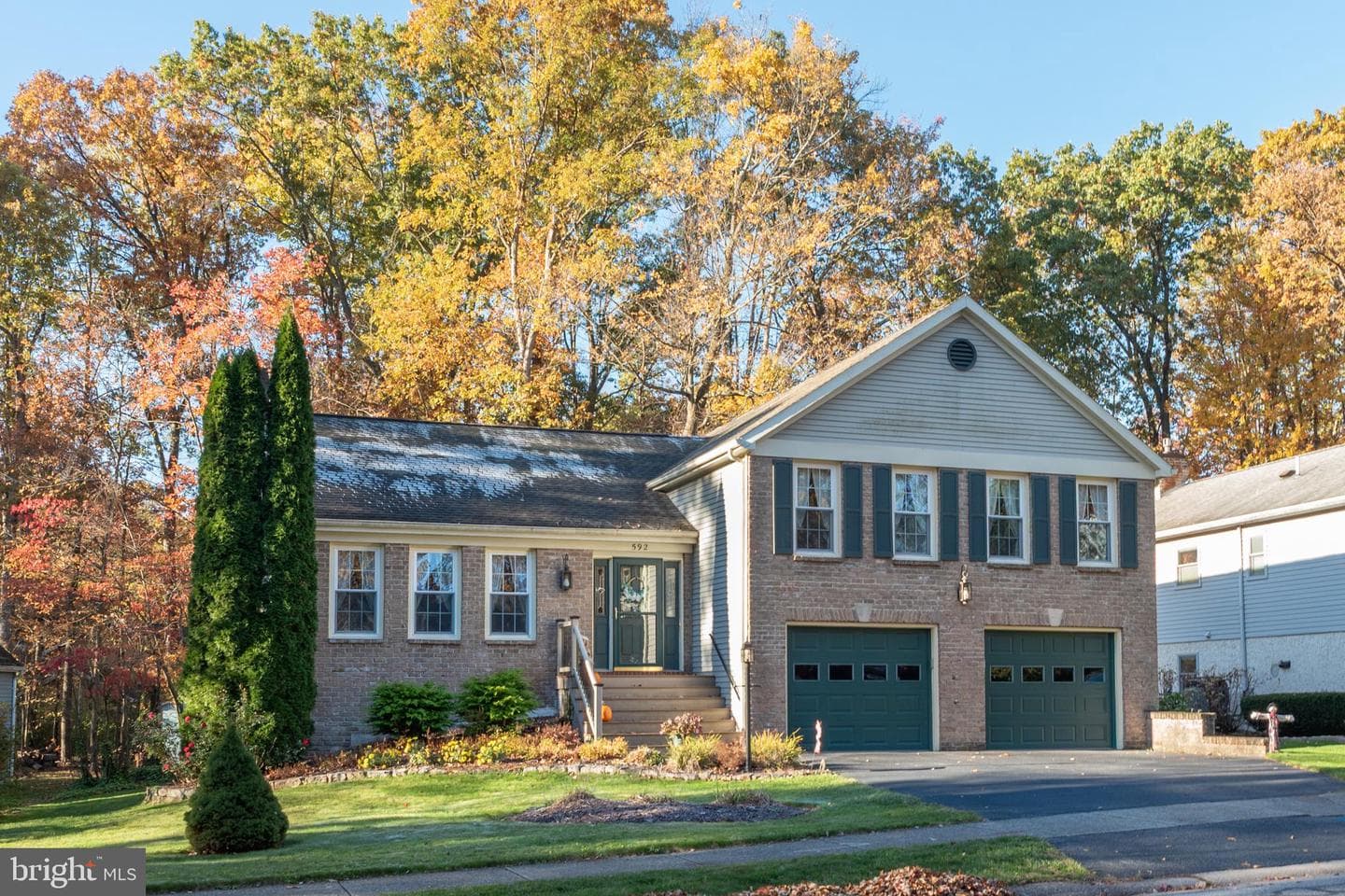 592 Melissa Lane photo 37