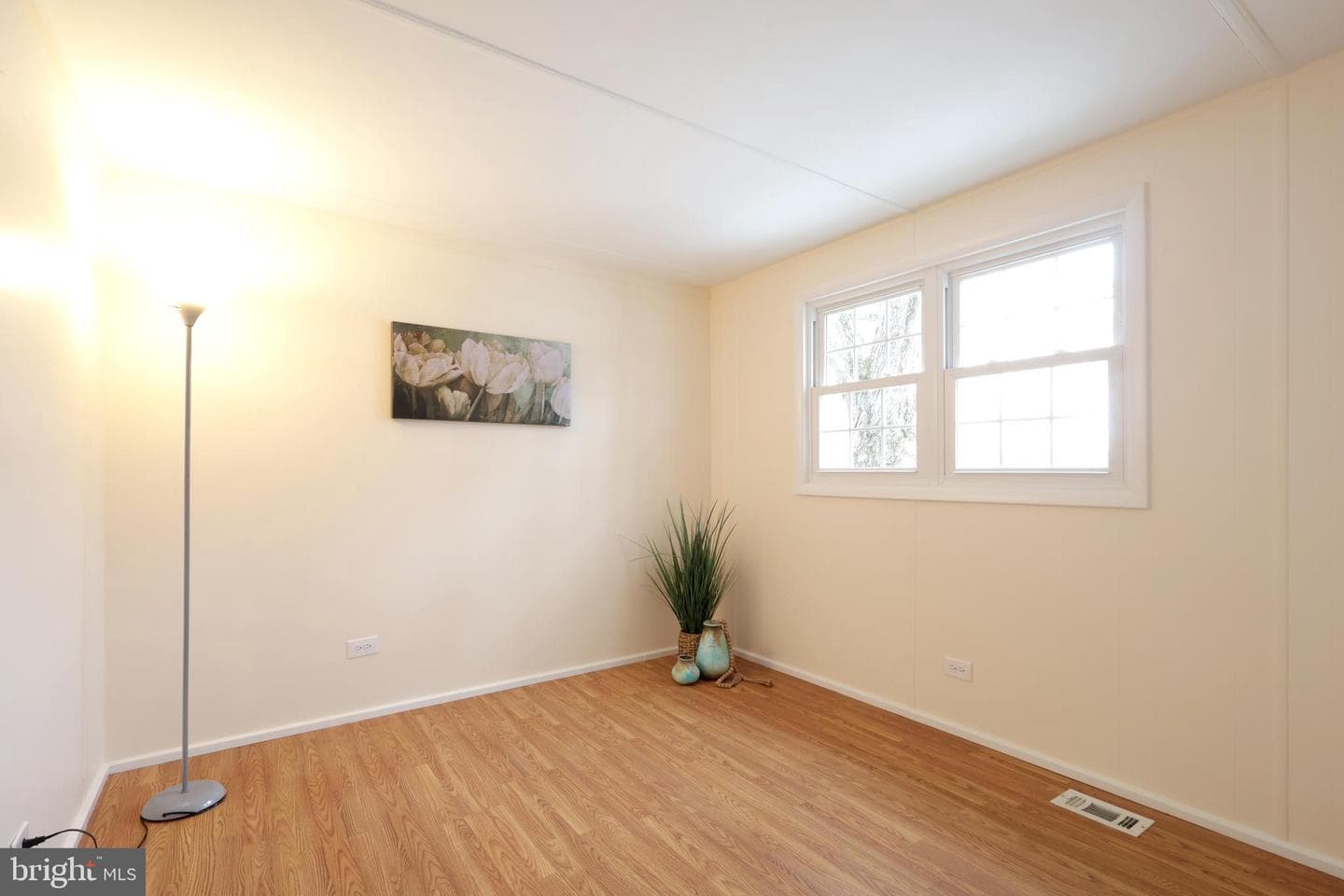 507 First Avenue photo 30