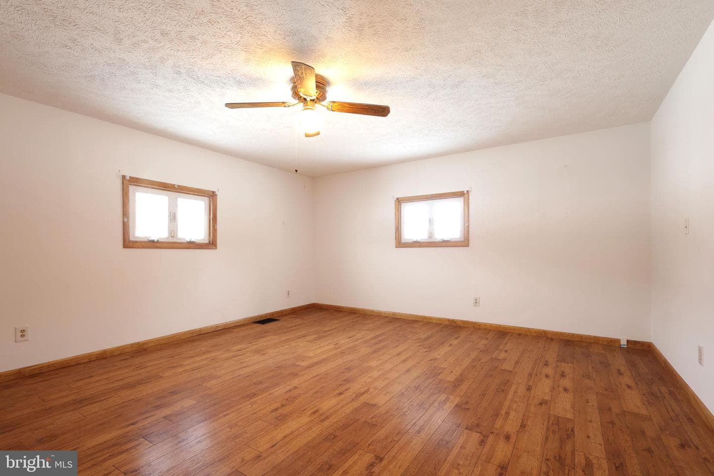 3320 Jacksonville Road photo 19