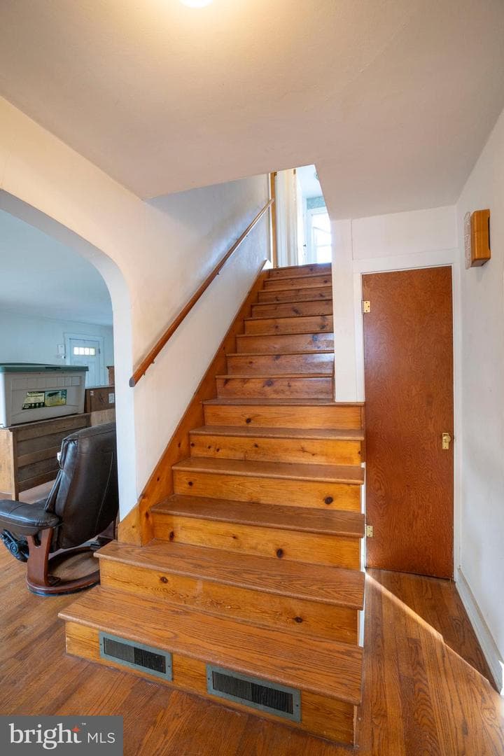 173 Hillview Avenue photo 30