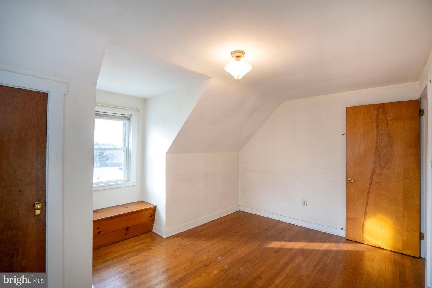 173 Hillview Avenue photo 41