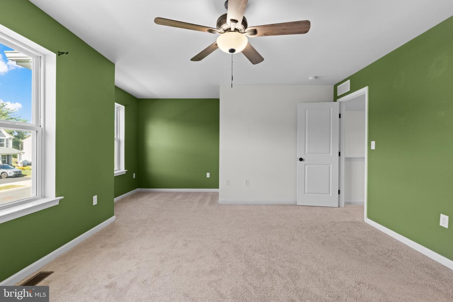 384 Old Ivy Drive photo 21