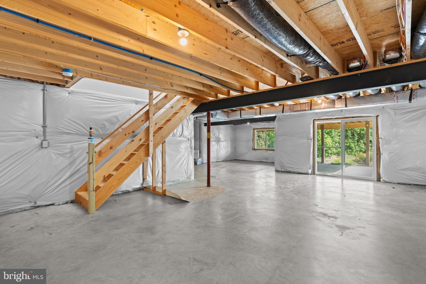 384 Old Ivy Drive photo 32