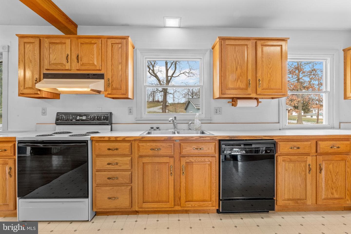 127 Watson Road photo 13