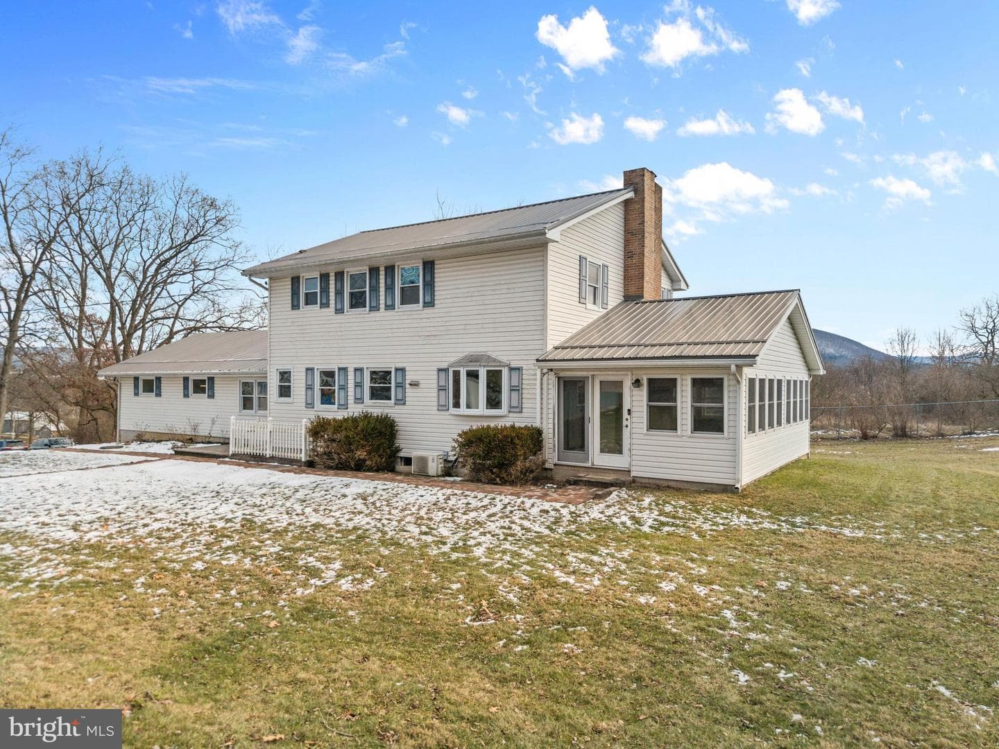 127 Watson Road photo 3