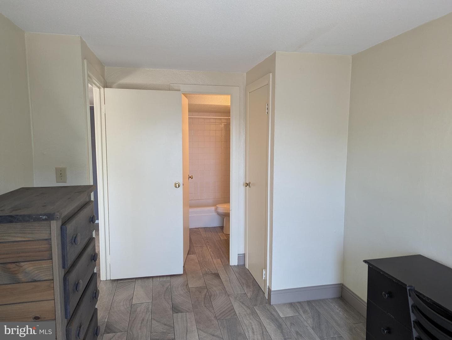 458 E College Avenue photo 7