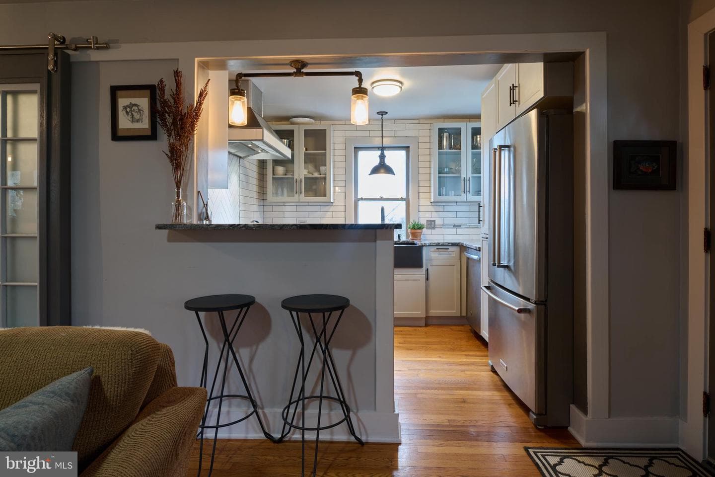 220 Shady Drive photo 5