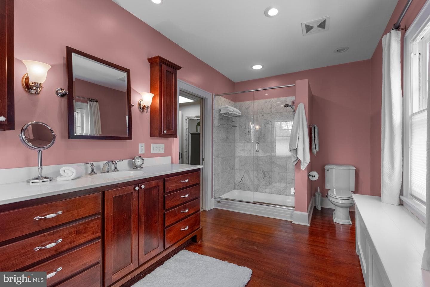 305 E Hamilton Avenue photo 39