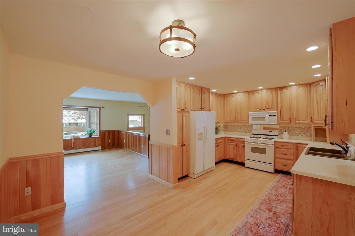 633 W Hillside Avenue photo 10