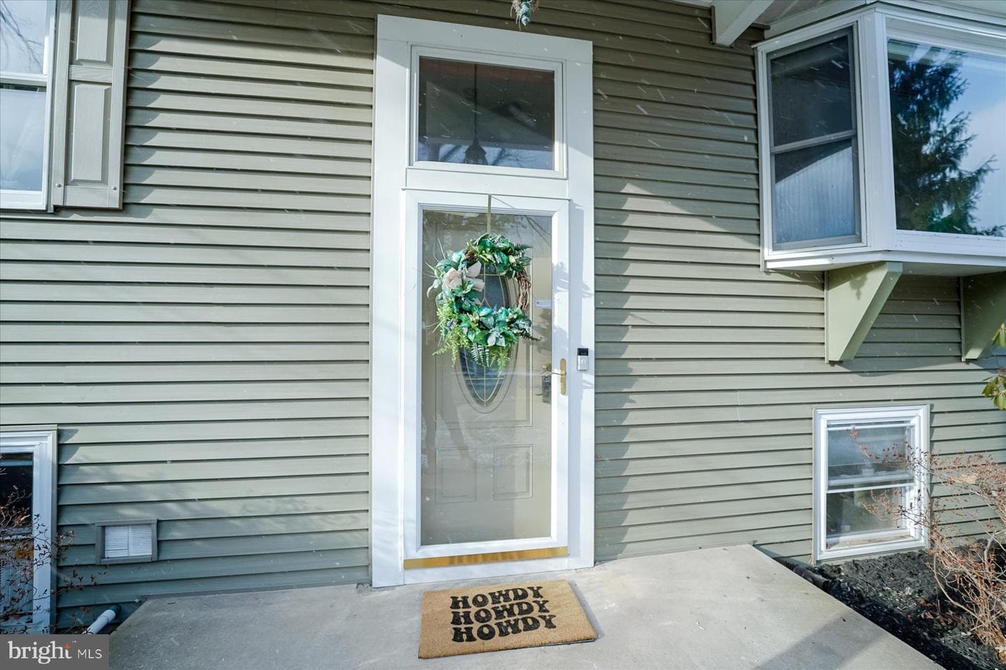 633 W Hillside Avenue photo 2